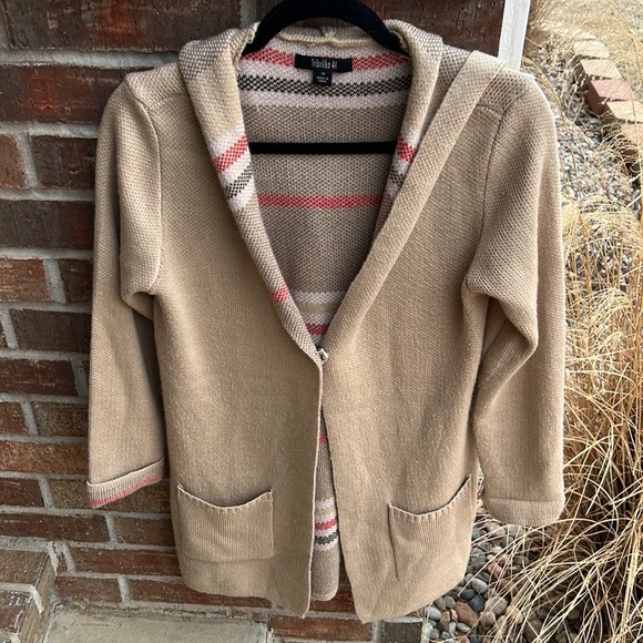 Tribekka 44 Ladies M Tan Hooded Open Sweater Pattern Cardigan - Picture 3 of 12